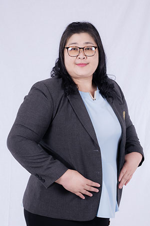 อาจารย์พรรณรัตน์ บุญกว้าง